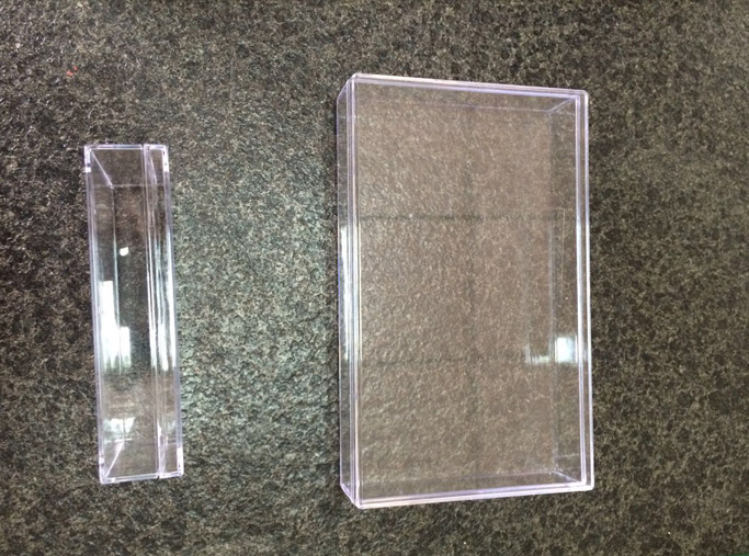 Transparent packing box
